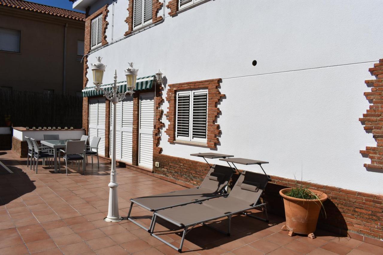Apartamentos R66 Caces Buitenkant foto